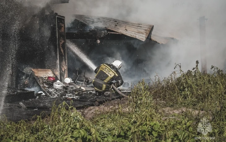 Возгорание в гараже на улице Победы в г. Советском